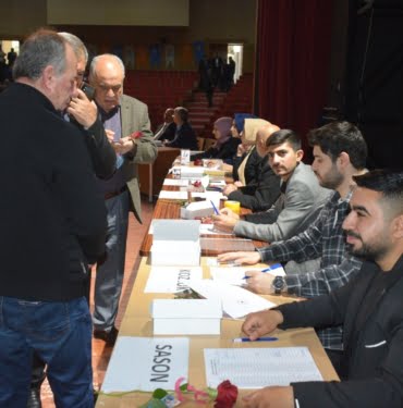 2d05eff8-3efd-4651-b7a3-80d6f5f8b72a