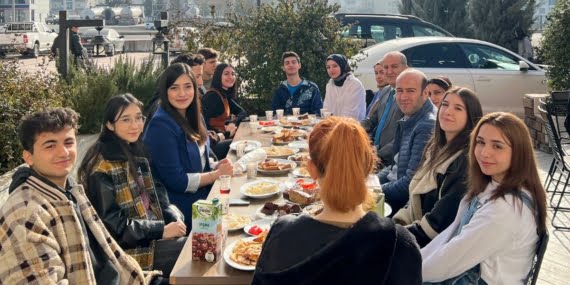 '55 öğrenciye eğitim desteği' ’55 öğrenciye eğitim desteği’