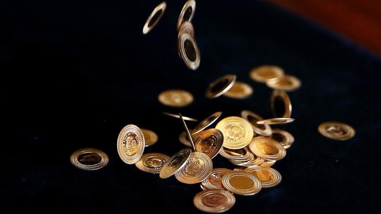 Altında beklenti ne? Finans kuruluşlarından altın tahmini