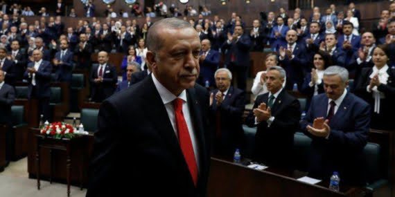Erdoğan ‘aslarını’ sahaya sürerek bir taşla iki kuş vurmak istiyor Erdoğan ‘aslarını’ sahaya sürerek bir taşla iki kuş vurmak istiyor