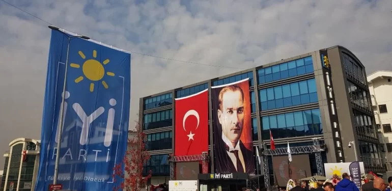 iyi parti