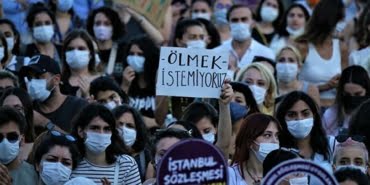 kadın cinayeti