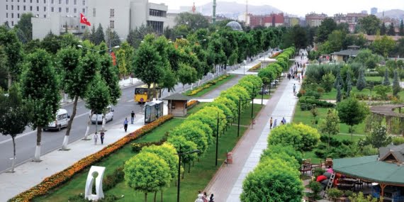 Malatya’da depremzedeler şehri terk ediyor Malatya’da depremzedeler şehri terk ediyor
