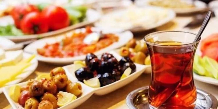 tum-gun-tok-ve-zinde-olmanin-sirri-tok-tutan-4-menu-1648796626-763-x750