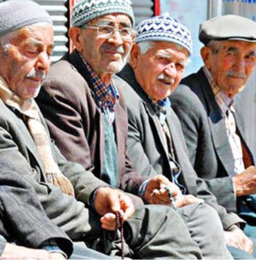 yaşlılar