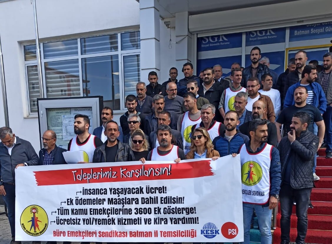 Batman BES kamu emekçilerinin maaşlarına ek zam talebiyle açıklama yaptı