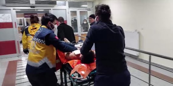 Kıskançlık krizi kardeşini öldürüp annesini yaralaması ile sonuçlandı