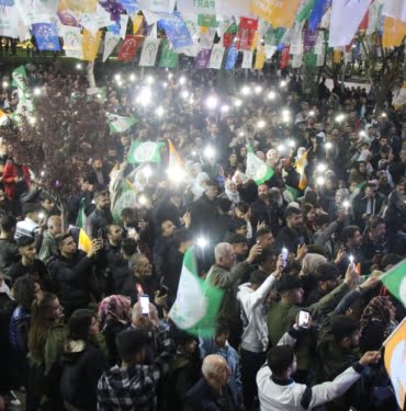 yeşil sol batman lokal