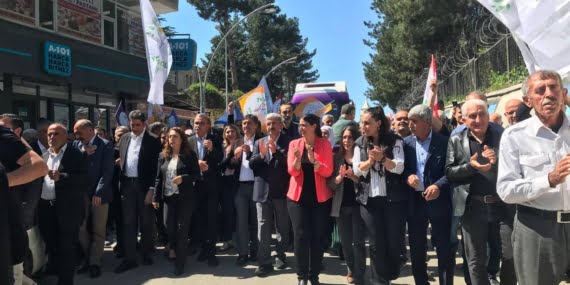 Yeşil Sol Parti heyetinden Beşiri ve Batman ziyareti