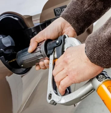 araciniza-sakin-lpg-almayin-bekleyin-aylar-sonra-lpgye-2-liradan-fazla-indirim-geliyor-bir-depoda-140-tl-daha-az-odencek-4z82