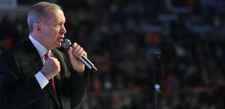 cumhurbaskani-erdogan-ak-parti-secim-beyannamesini-acikladi-y3vJ