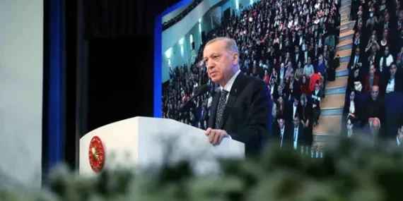 AK Parti olağanüstü kongreye gidiyor