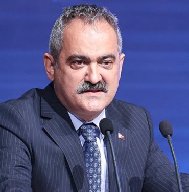Milli Eğitim Bakanı Mahmut Özer