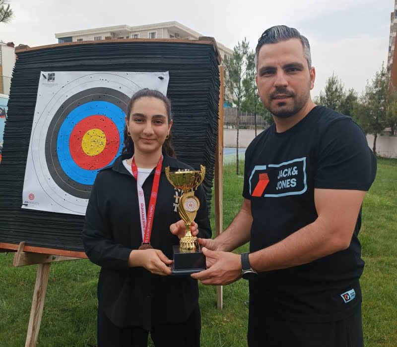Bahar Kupası yarışmasında dereceye girenler ödüllendirildi