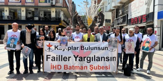 Batman’da kayıp yakınlarının eylemi 579’uncu haftasında