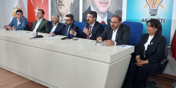 AK Parti Batman Milletvekiliğine seçilen Ferhat Nasıroğlu teşekkür mesajı yayımladı.