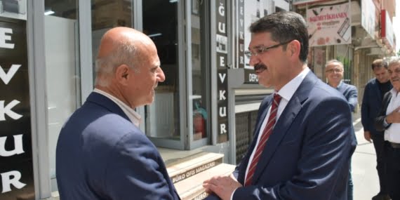 AK Parti Batman Milletvekili Ferhat Nasıroğlu, 2. tur çalışmalarını sürdürüyor
