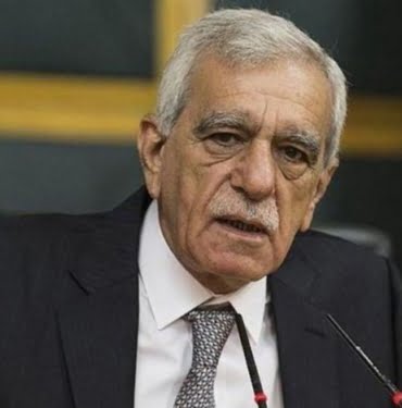 ahmet türk