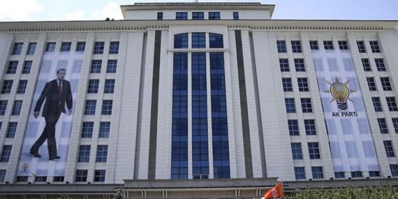 Kulis! İşte Cumhurbaşkanı Yardımcıları ve bakanların listesi