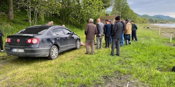 Başka kadınla sözlenen erkek, sevgilisi tarafından öldürüldü