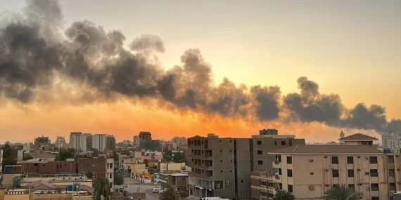 Sudan, emekli askeri personeli silahlanmaya çağırdı