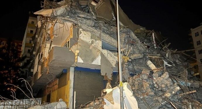 690x390cc-amd-06-06-2023-amed-bos-bina-coktu