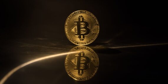 Kripto paralarda deprem yaşandı! Elon Musk, darbe vurdu, Bitcoin çöktü