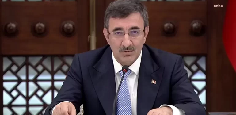 cevdet-yilmaz-depremlerin-yaralarini-sararken-temel-sorun-olarak-gordugumuz-enflasyonla-mucadele-konusunda-etkin-ve-kararli-adimlar-atacagiz
