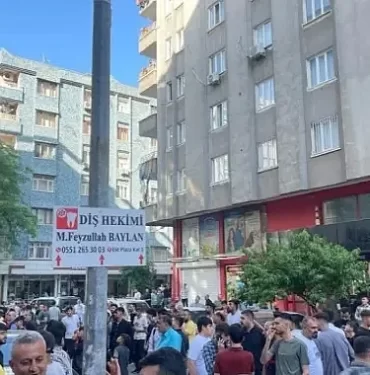 diyarbakir-da-bir-cay-ocagina-silahli-saldiri-6537