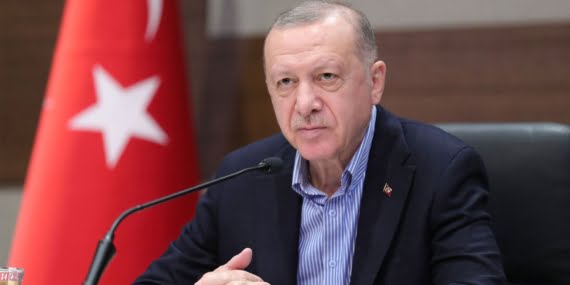 Erdoğan: Partimden bazı arkadaşlar Yargıtay’ı yerip AYM’ye övgüler düzüyorsa yanlış yapıyorlar