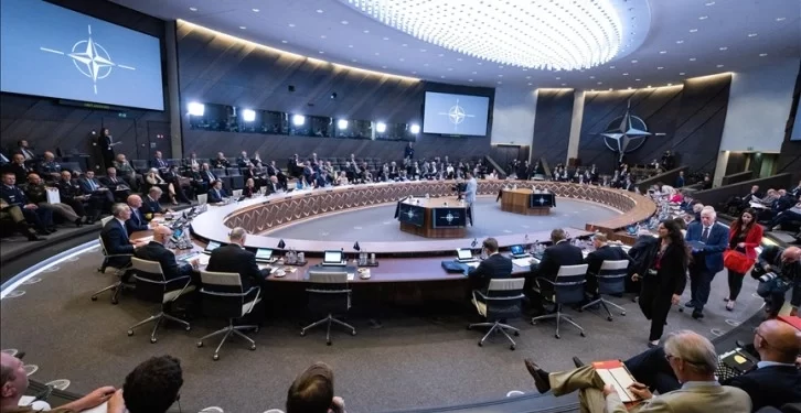 nato-savunma-bakanlari-kuzey-atlantik-konseyi-toplantisinda-bir-araya-geldi