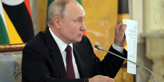 Putin'den Türkiye'ye 'Batı' uyarısı Putin’den Türkiye’ye ‘Batı’ uyarısı