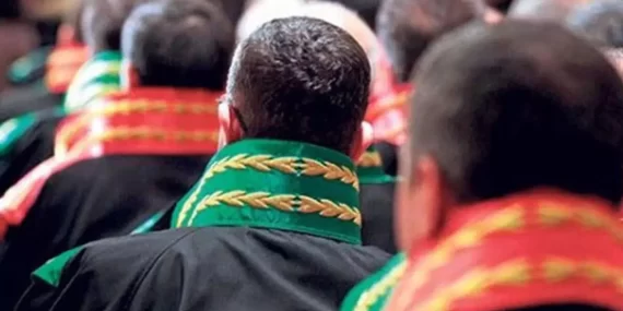 3 bin 423 hakim ve savcının görev yeri değişti