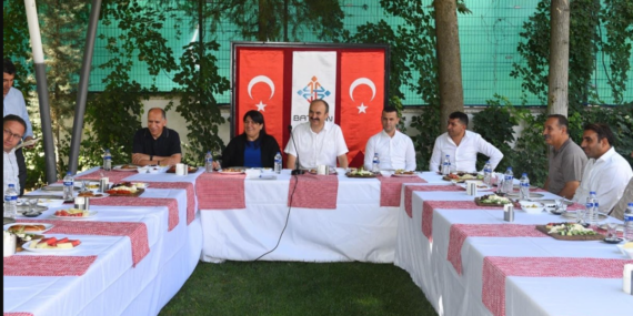 Batman’da pazarcıların sorunları çözüme kavuşturuluyor