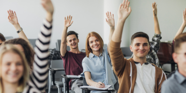 Genclerin-umudu-yurtdisi-Yabanci-okullara-basvuru-sayisi-katlandi