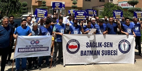 Sağlıksen Batman Şubesi, memur maaş zamlarıyla ilgili basın açıklaması yaptı