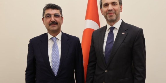 Nasıroğlu, Enerji ve Tabi Kaynakları Bakanı’nı ziyaret etti