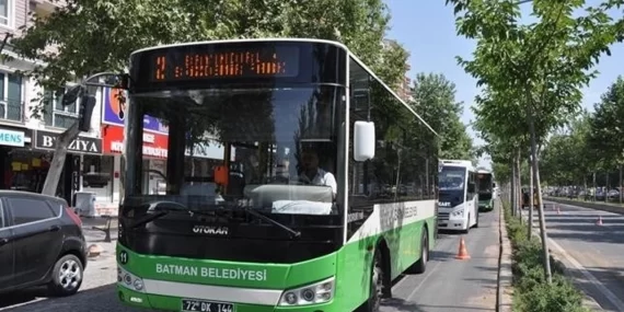 Batman Belediyesi’ne alınacak 30 otobüs şoförü kurası tamamlandı