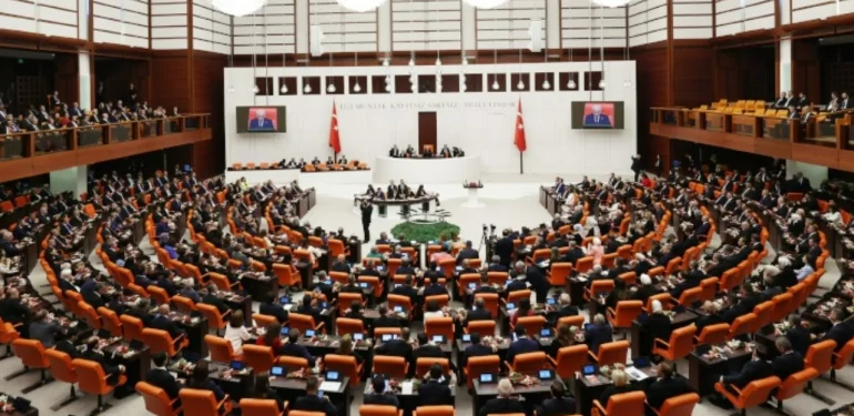 ek-butce-teklifi-komisyondan-gecti-ihIz