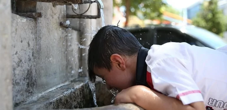 thumbs-b-c-ab2430ecb75221392be89274-TivI