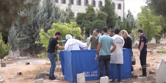 Batman’da korkunç olay: Mezarlıkta poşete konulmuş bebek cesedi
