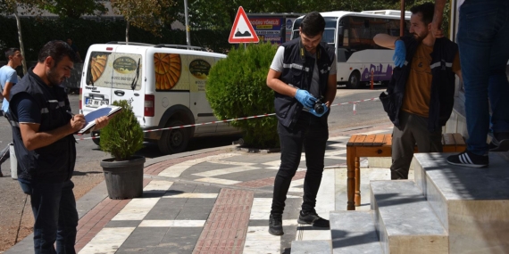 Urfa’da cezaevinden çıkan adam kendisinden boşanan eşini öldürdü