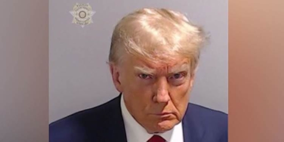 ABD eski başkanı Donald Trump, artık sabıkalı!