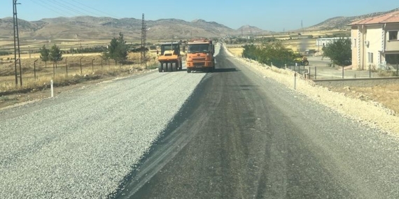 Ölüme davetiye… Hasankeyf Üçyol ile Gercüş mıcır döküldü