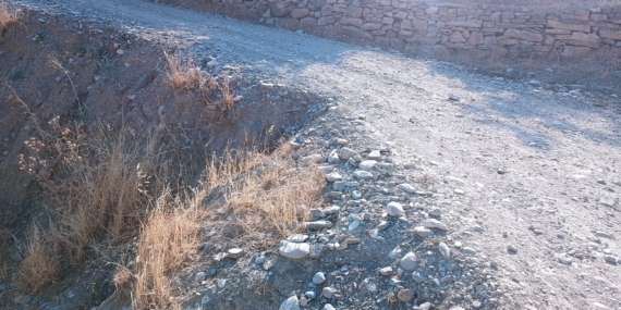 Bu köy 23 yıldır asfalt görmedi