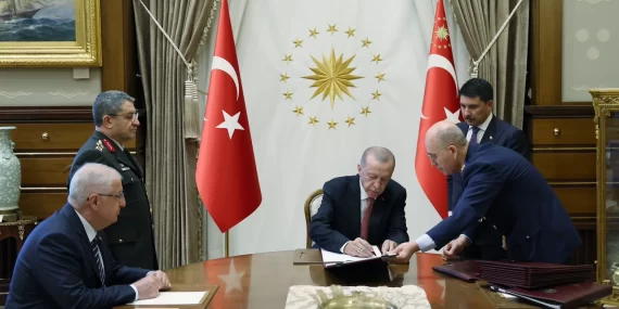 Kızıltepeli yeni Genelkurmay Başkanı: TBMM’de Kürtçe’ye karşı çıkmış, TRT’nin Kürtçe yayını desteklemiş