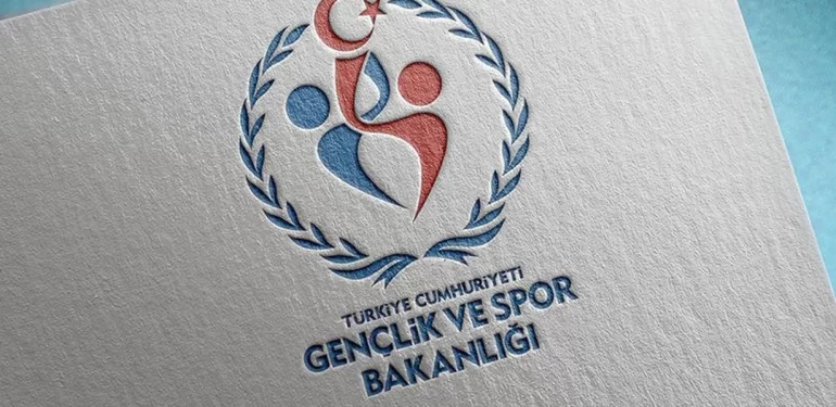 genclik-ve-spor-bakani-bak-duyurdu-11-bin-455-personel-alinacak-4DnK