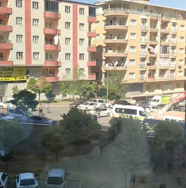 Adsız