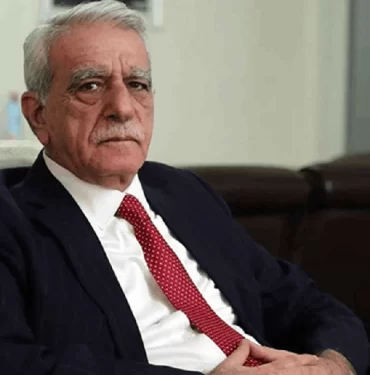 Ahmet türk2