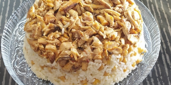 Tavuklu pilav 20 kişiyi zehirledi